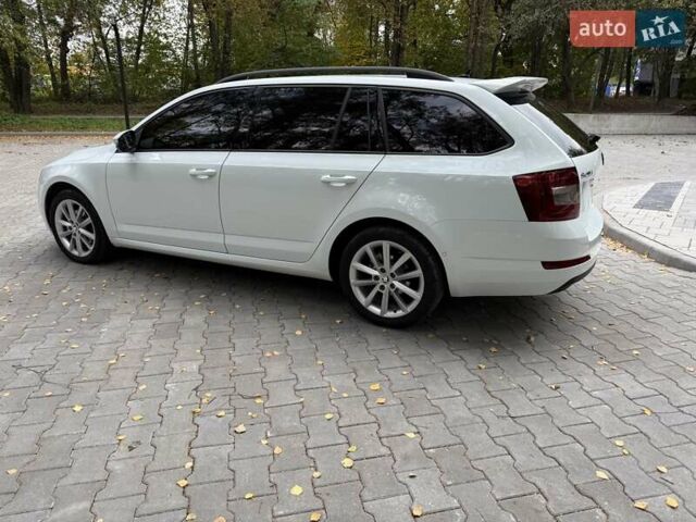 Белый Шкода Октавия, объемом двигателя 1.97 л и пробегом 243 тыс. км за 13400 $, фото 21 на Automoto.ua