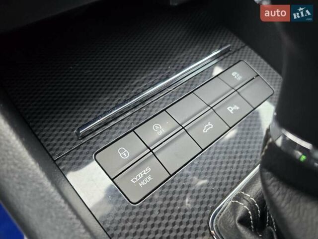 Білий Шкода Октавія, об'ємом двигуна 2 л та пробігом 254 тис. км за 16699 $, фото 68 на Automoto.ua