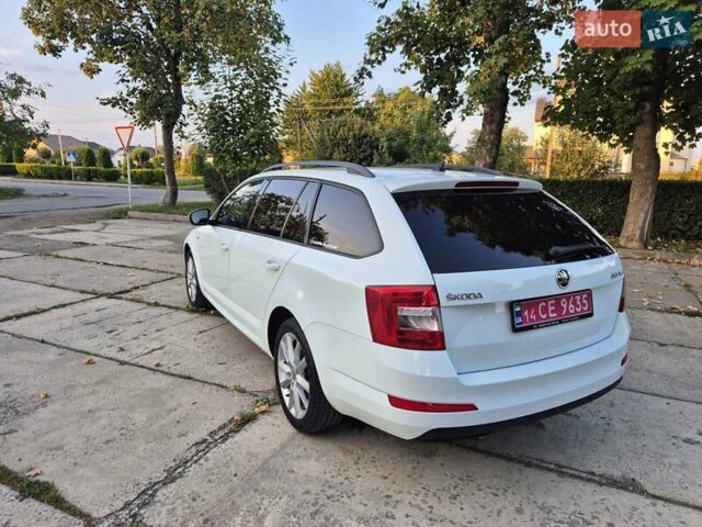 Білий Шкода Октавія, об'ємом двигуна 2 л та пробігом 195 тис. км за 11599 $, фото 26 на Automoto.ua
