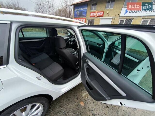 Білий Шкода Октавія, об'ємом двигуна 1.6 л та пробігом 280 тис. км за 11800 $, фото 38 на Automoto.ua