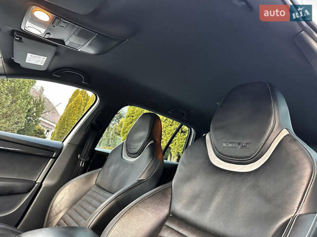 Білий Шкода Октавія, об'ємом двигуна 2 л та пробігом 255 тис. км за 13900 $, фото 21 на Automoto.ua