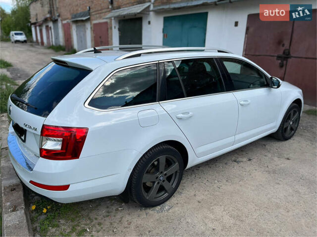 Белый Шкода Октавия, объемом двигателя 1.97 л и пробегом 260 тыс. км за 14490 $, фото 5 на Automoto.ua