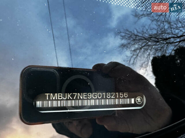 Білий Шкода Октавія, об'ємом двигуна 2 л та пробігом 255 тис. км за 13900 $, фото 49 на Automoto.ua