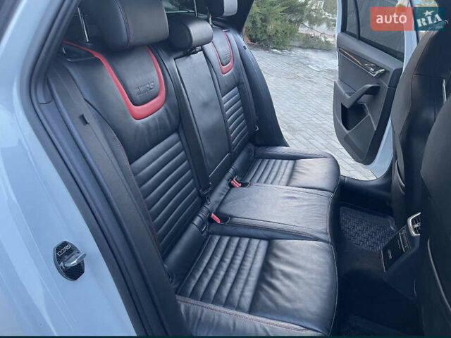 Белый Шкода Октавия, объемом двигателя 1.97 л и пробегом 242 тыс. км за 17500 $, фото 10 на Automoto.ua