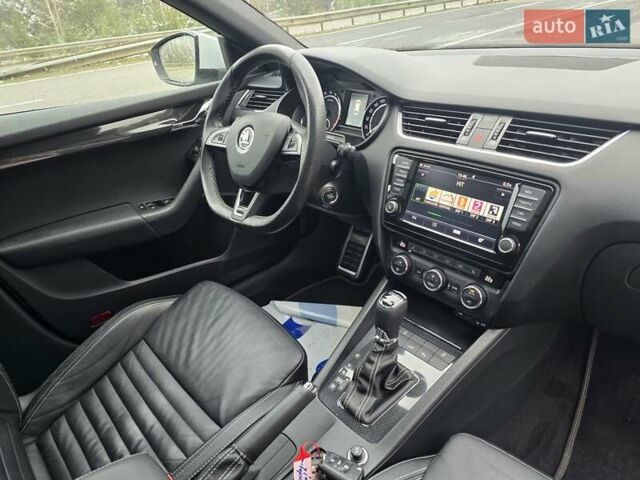 Білий Шкода Октавія, об'ємом двигуна 2 л та пробігом 254 тис. км за 16699 $, фото 57 на Automoto.ua