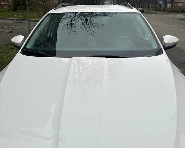 Белый Шкода Октавия, объемом двигателя 1.6 л и пробегом 360 тыс. км за 9200 $, фото 22 на Automoto.ua