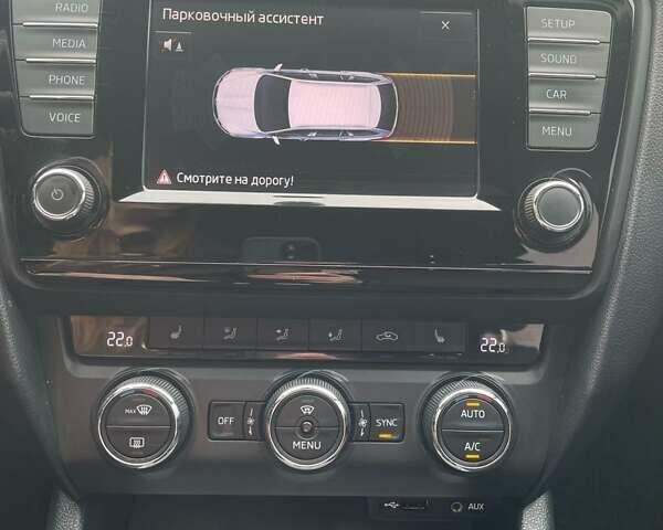 Белый Шкода Октавия, объемом двигателя 1.8 л и пробегом 204 тыс. км за 12400 $, фото 43 на Automoto.ua