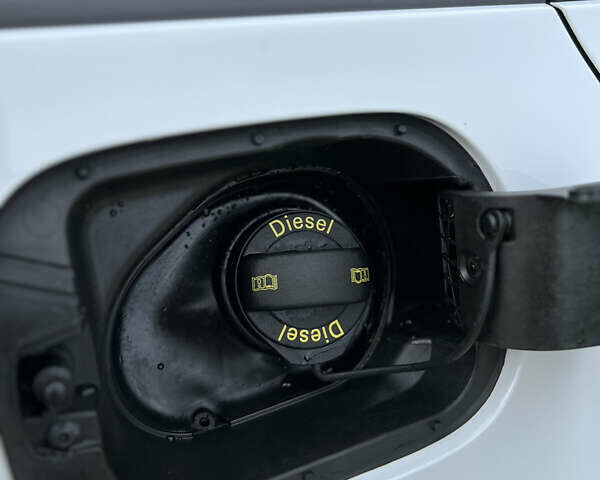 Белый Шкода Октавия, объемом двигателя 1.97 л и пробегом 207 тыс. км за 15200 $, фото 18 на Automoto.ua
