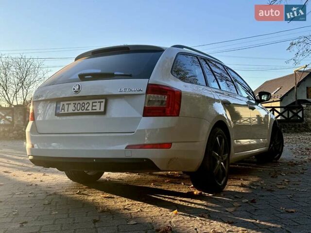 Белый Шкода Октавия, объемом двигателя 2 л и пробегом 280 тыс. км за 12100 $, фото 34 на Automoto.ua