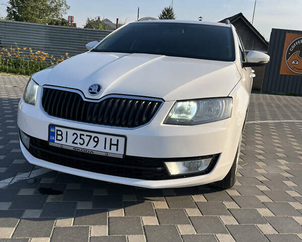 Белый Шкода Октавия, объемом двигателя 1.6 л и пробегом 180 тыс. км за 10400 $, фото 14 на Automoto.ua