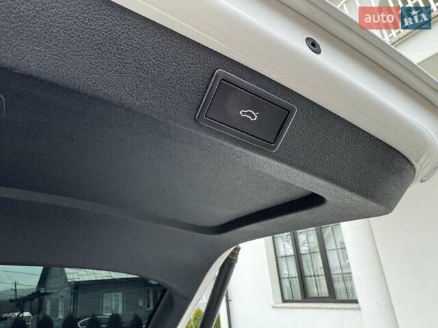 Белый Шкода Октавия, объемом двигателя 1.97 л и пробегом 268 тыс. км за 14500 $, фото 56 на Automoto.ua