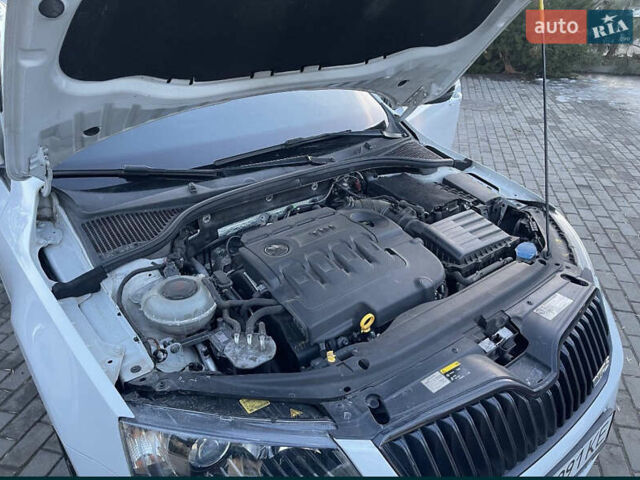 Белый Шкода Октавия, объемом двигателя 1.97 л и пробегом 242 тыс. км за 17500 $, фото 20 на Automoto.ua