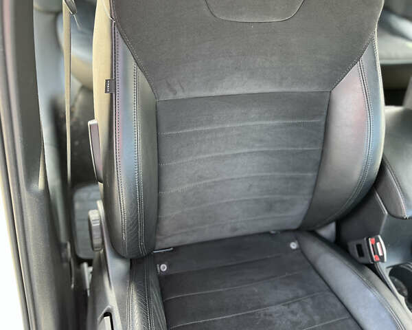 Белый Шкода Октавия, объемом двигателя 1.97 л и пробегом 260 тыс. км за 14490 $, фото 15 на Automoto.ua