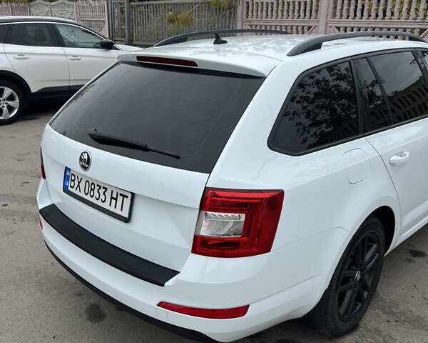 Шкода Октавия 2016 в Староконстантинов на Automoto.ua Белый Шкода Октавия, объемом двигателя 1.97 л и пробегом 288 тыс. км за 12300 $, фото 3 на Automoto.ua