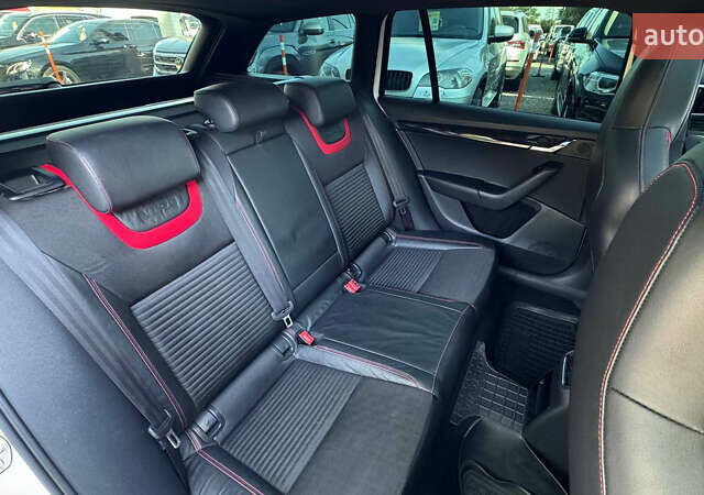 Білий Шкода Октавія, об'ємом двигуна 2 л та пробігом 267 тис. км за 16500 $, фото 12 на Automoto.ua