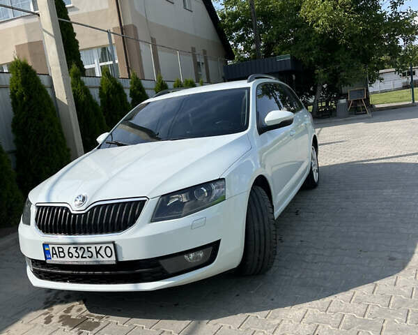 Шкода Октавія 2016 у Вінниці на Automoto.ua Білий Шкода Октавія, об'ємом двигуна 1.6 л та пробігом 270 тис. км за 10700 $, фото 1 на Automoto.ua
