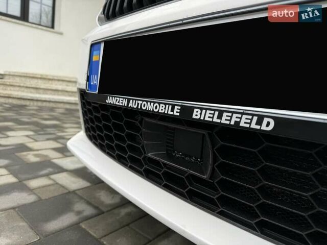 Белый Шкода Октавия, объемом двигателя 1.97 л и пробегом 268 тыс. км за 14500 $, фото 7 на Automoto.ua