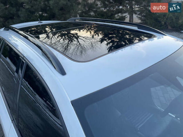 Белый Шкода Октавия, объемом двигателя 1.97 л и пробегом 242 тыс. км за 17500 $, фото 5 на Automoto.ua