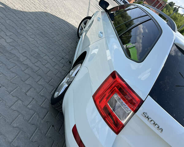 Шкода Октавія 2016 у Вінниці на Automoto.ua Білий Шкода Октавія, об'ємом двигуна 1.6 л та пробігом 270 тис. км за 10700 $, фото 7 на Automoto.ua