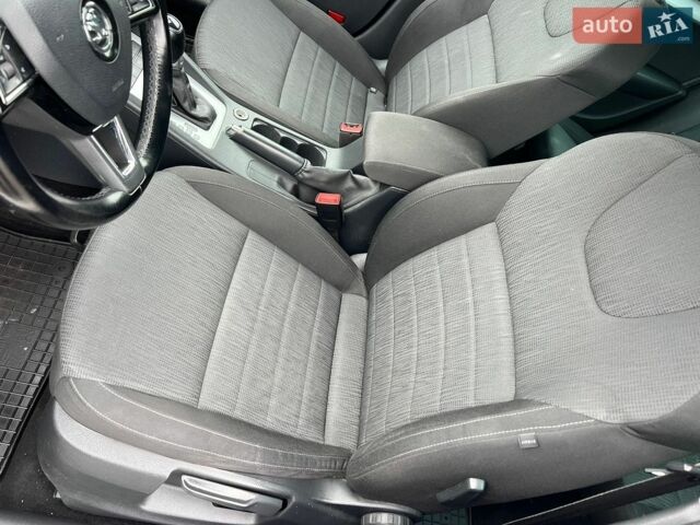 Білий Шкода Октавія, об'ємом двигуна 1.6 л та пробігом 233 тис. км за 11444 $, фото 25 на Automoto.ua