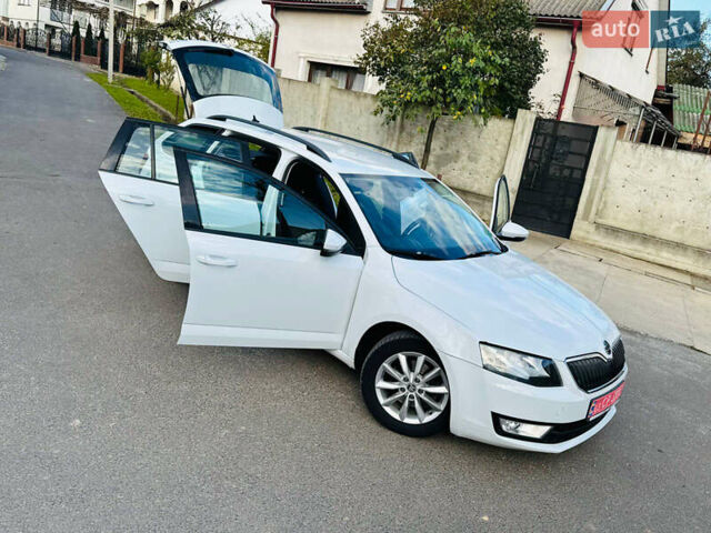 Шкода Октавия 2016 в Тячеве на Automoto.ua Белый Шкода Октавия, объемом двигателя 2 л и пробегом 228 тыс. км за 11700 $, фото 4 на Automoto.ua