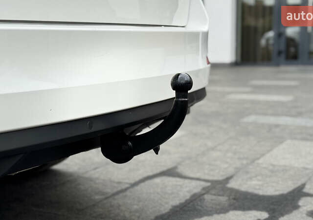 Белый Шкода Октавия, объемом двигателя 1.6 л и пробегом 231 тыс. км за 11850 $, фото 19 на Automoto.ua