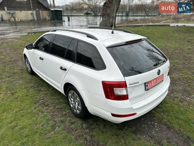 Белый Шкода Октавия, объемом двигателя 1.6 л и пробегом 192 тыс. км за 10900 $, фото 9 на Automoto.ua