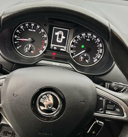Шкода Октавия 2016 в Дубно на Automoto.ua Белый Шкода Октавия, объемом двигателя 1.6 л и пробегом 196 тыс. км за 13500 $, фото 17 на Automoto.ua