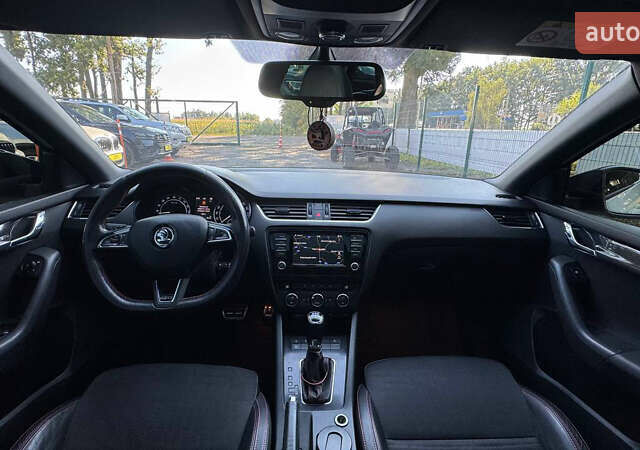 Білий Шкода Октавія, об'ємом двигуна 2 л та пробігом 267 тис. км за 16500 $, фото 9 на Automoto.ua