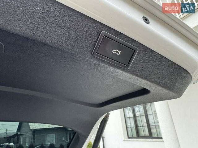 Белый Шкода Октавия, объемом двигателя 1.97 л и пробегом 268 тыс. км за 14500 $, фото 55 на Automoto.ua