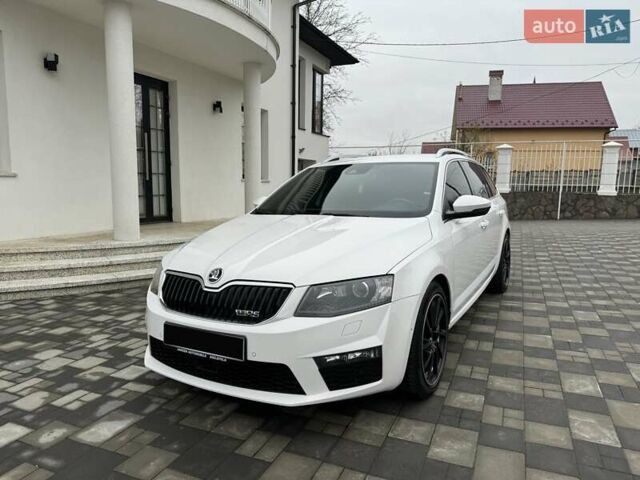 Белый Шкода Октавия, объемом двигателя 1.97 л и пробегом 268 тыс. км за 14500 $, фото 2 на Automoto.ua