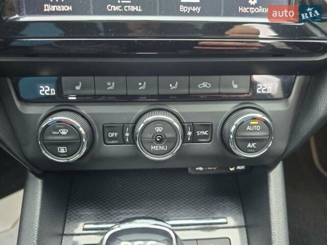 Білий Шкода Октавія, об'ємом двигуна 2 л та пробігом 254 тис. км за 16699 $, фото 66 на Automoto.ua