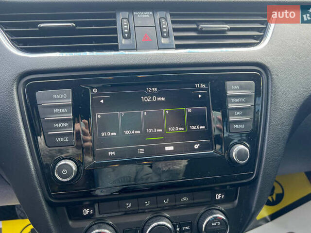 Шкода Октавія 2016 у Івано-Франківську на Automoto.ua Білий Шкода Октавія, об'ємом двигуна 1.6 л та пробігом 230 тис. км за 11300 $, фото 11 на Automoto.ua