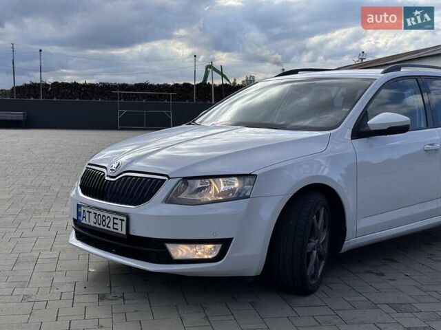 Белый Шкода Октавия, объемом двигателя 2 л и пробегом 280 тыс. км за 12100 $, фото 3 на Automoto.ua