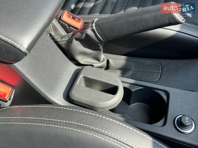 Белый Шкода Октавия, объемом двигателя 1.97 л и пробегом 215 тыс. км за 16800 $, фото 27 на Automoto.ua