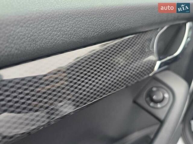 Білий Шкода Октавія, об'ємом двигуна 2 л та пробігом 254 тис. км за 16699 $, фото 32 на Automoto.ua