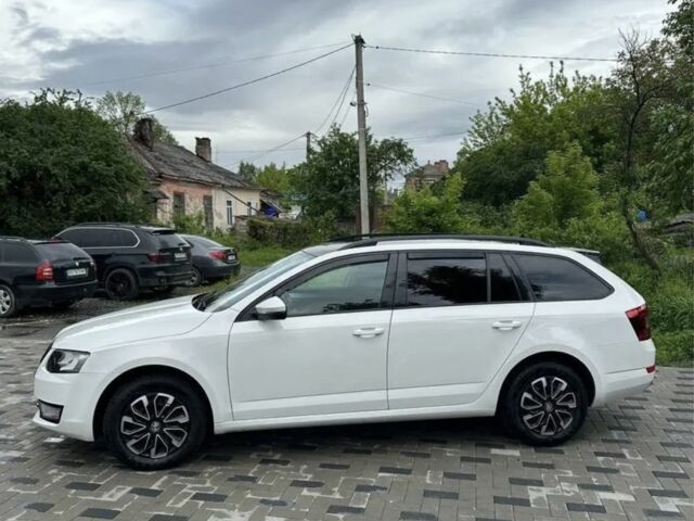 Белый Шкода Октавия, объемом двигателя 1.6 л и пробегом 287 тыс. км за 10600 $, фото 1 на Automoto.ua