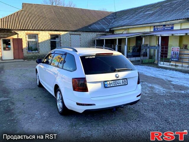 Белый Шкода Октавия, объемом двигателя 2 л и пробегом 235 тыс. км за 12500 $, фото 8 на Automoto.ua