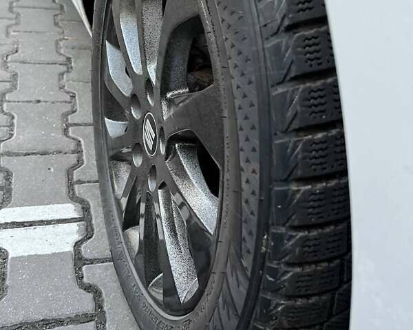 Белый Шкода Октавия, объемом двигателя 1.4 л и пробегом 257 тыс. км за 8399 $, фото 7 на Automoto.ua