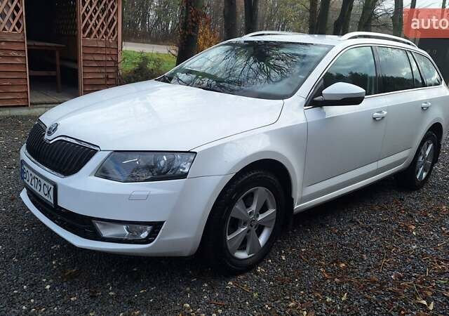 Белый Шкода Октавия, объемом двигателя 2 л и пробегом 294 тыс. км за 12900 $, фото 8 на Automoto.ua