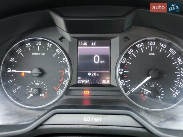 Білий Шкода Октавія, об'ємом двигуна 1.6 л та пробігом 280 тис. км за 11800 $, фото 26 на Automoto.ua