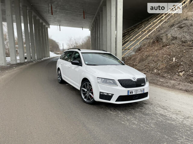 Белый Шкода Октавия, объемом двигателя 2 л и пробегом 260 тыс. км за 13000 $, фото 29 на Automoto.ua