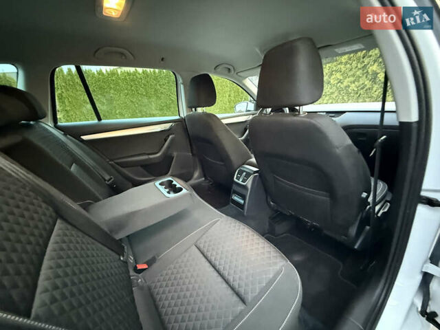 Шкода Октавія 2017 у Стрые на Automoto.ua Білий Шкода Октавія, об'ємом двигуна 1.6 л та пробігом 218 тис. км за 12700 $, фото 41 на Automoto.ua