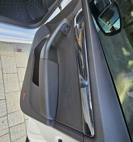 Белый Шкода Октавия, объемом двигателя 1.6 л и пробегом 245 тыс. км за 12499 $, фото 47 на Automoto.ua