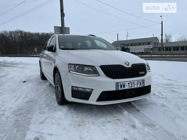 Белый Шкода Октавия, объемом двигателя 2 л и пробегом 260 тыс. км за 13000 $, фото 37 на Automoto.ua