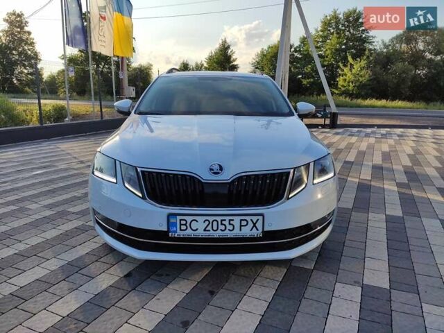 Білий Шкода Октавія, об'ємом двигуна 1.6 л та пробігом 178 тис. км за 16500 $, фото 1 на Automoto.ua