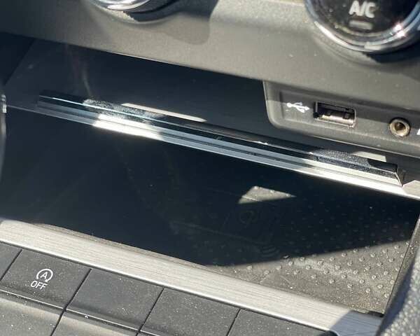 Белый Шкода Октавия, объемом двигателя 2 л и пробегом 220 тыс. км за 16200 $, фото 106 на Automoto.ua