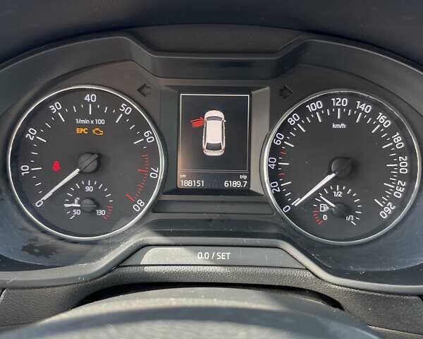 Белый Шкода Октавия, объемом двигателя 1.4 л и пробегом 188 тыс. км за 12500 $, фото 14 на Automoto.ua