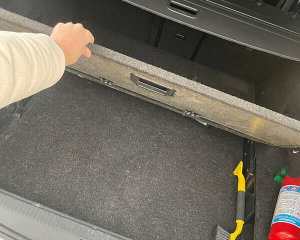 Белый Шкода Октавия, объемом двигателя 1.6 л и пробегом 200 тыс. км за 13700 $, фото 19 на Automoto.ua