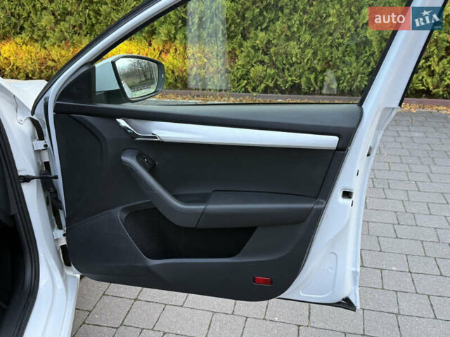 Шкода Октавія 2017 у Стрые на Automoto.ua Білий Шкода Октавія, об'ємом двигуна 1.6 л та пробігом 218 тис. км за 12700 $, фото 40 на Automoto.ua